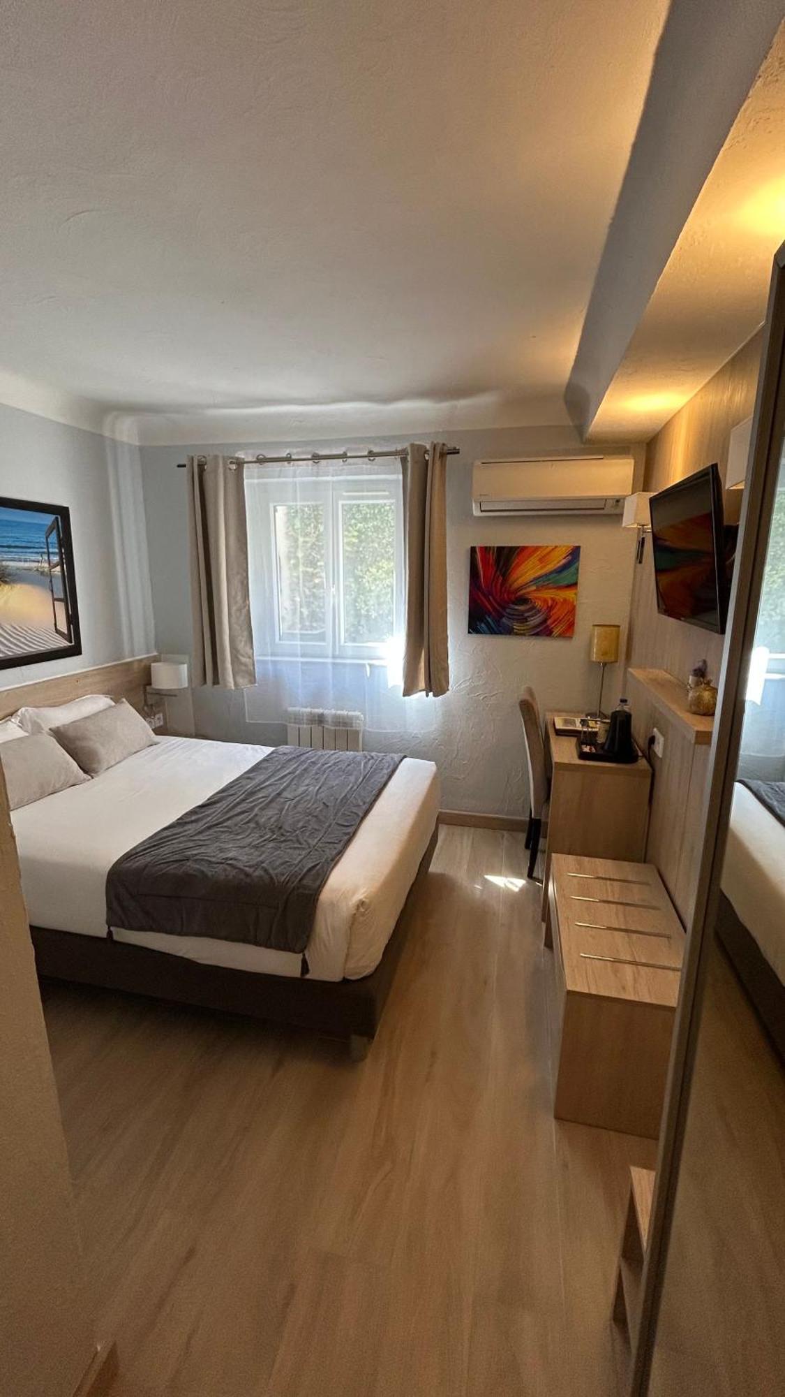 Hotel Miramar- Cap D'Antibes - La Garoupe Plage Kültér fotó
